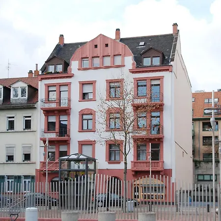 Premium In Zentraler Lage Mannheims