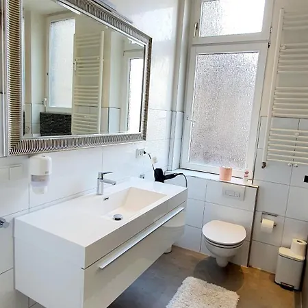 Premium In Zentraler Lage Mannheims Apartment